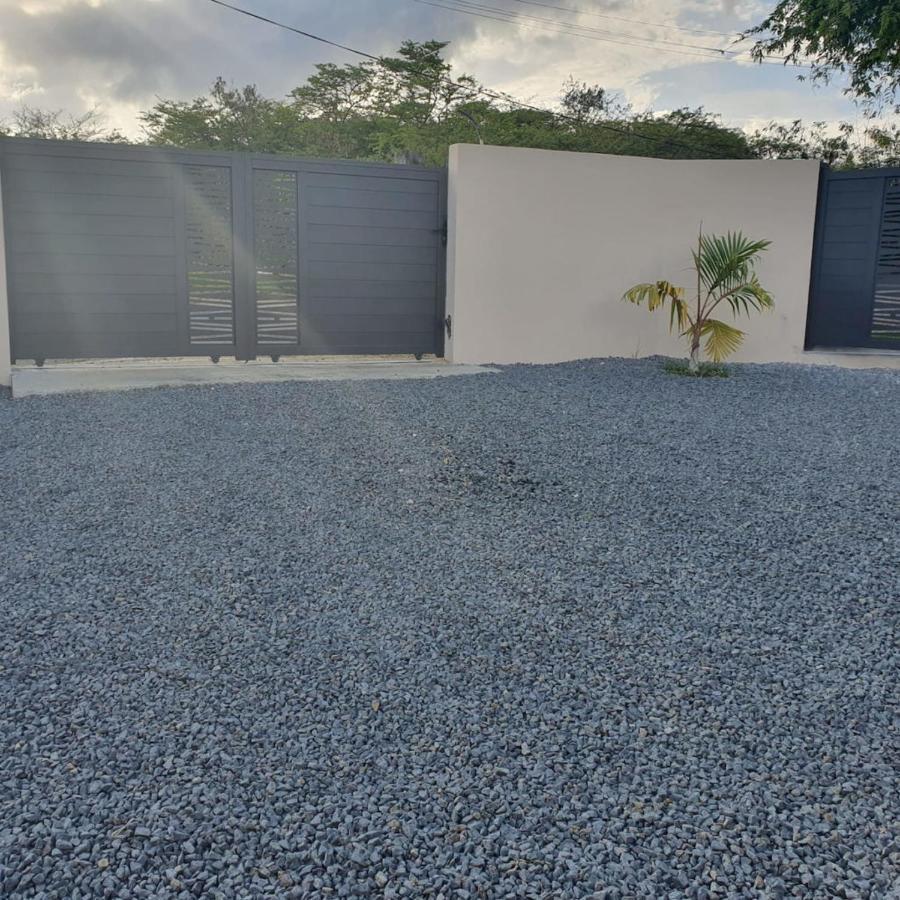 Les Zitadines Villa Sainte-Anne  Bagian luar foto