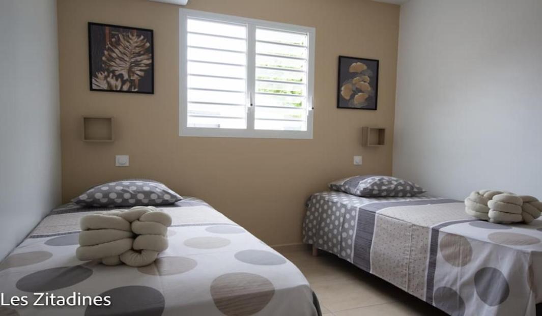 Les Zitadines Villa Sainte-Anne  Bagian luar foto