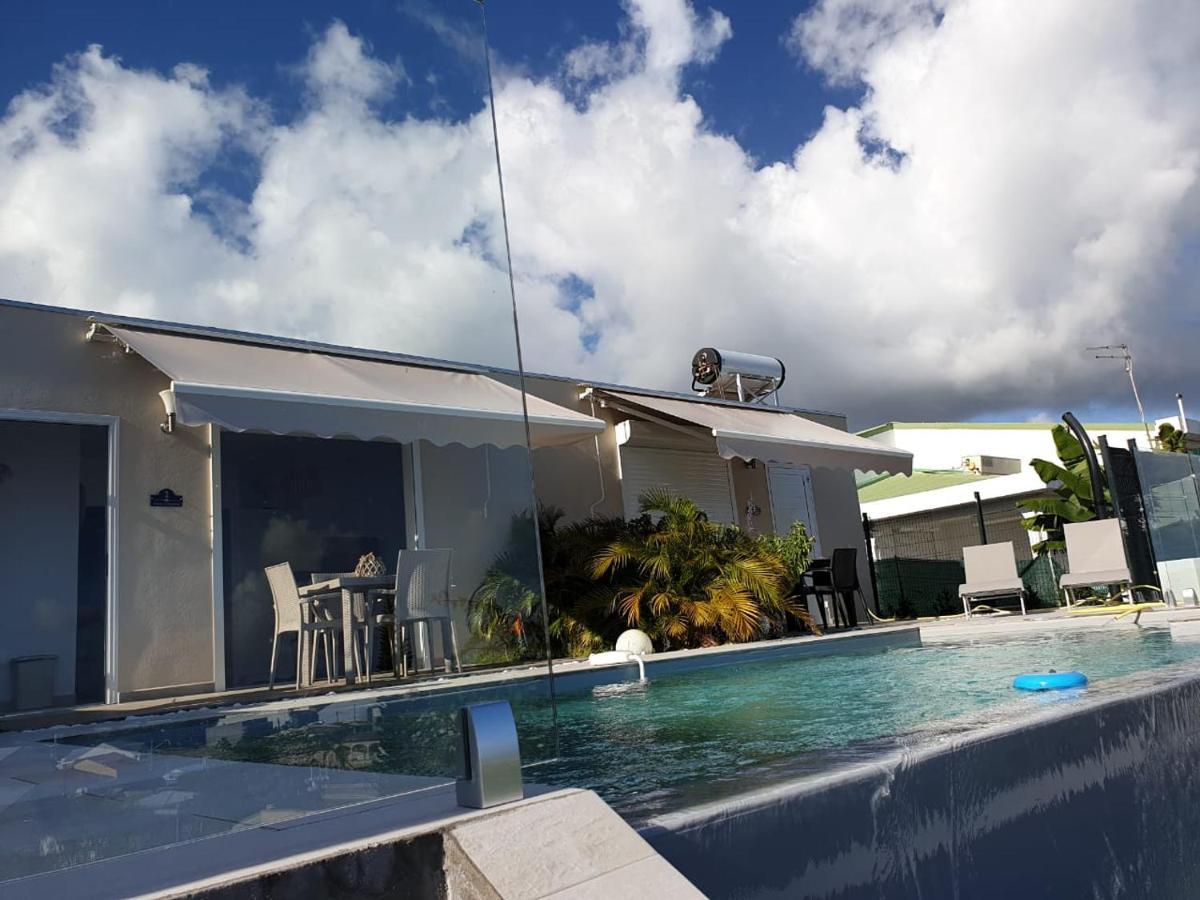 Les Zitadines Villa Sainte-Anne  Bagian luar foto